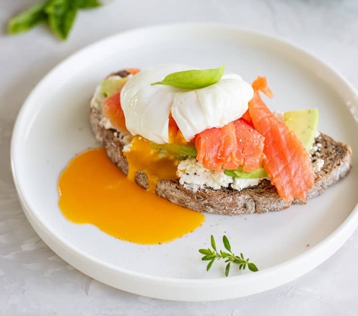 salmon and egg as a source of vitamin d